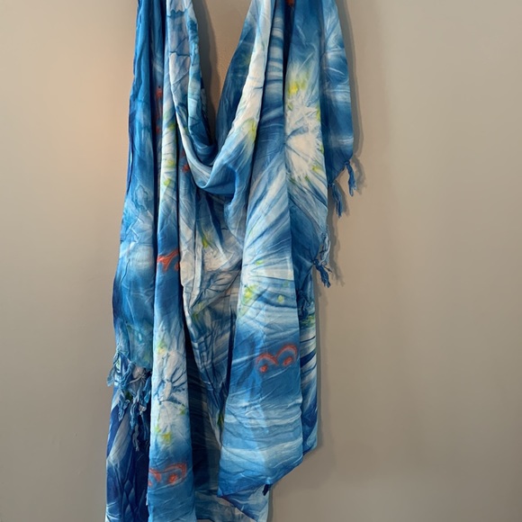 Versatile swim coverup wrap - Picture 4 of 4